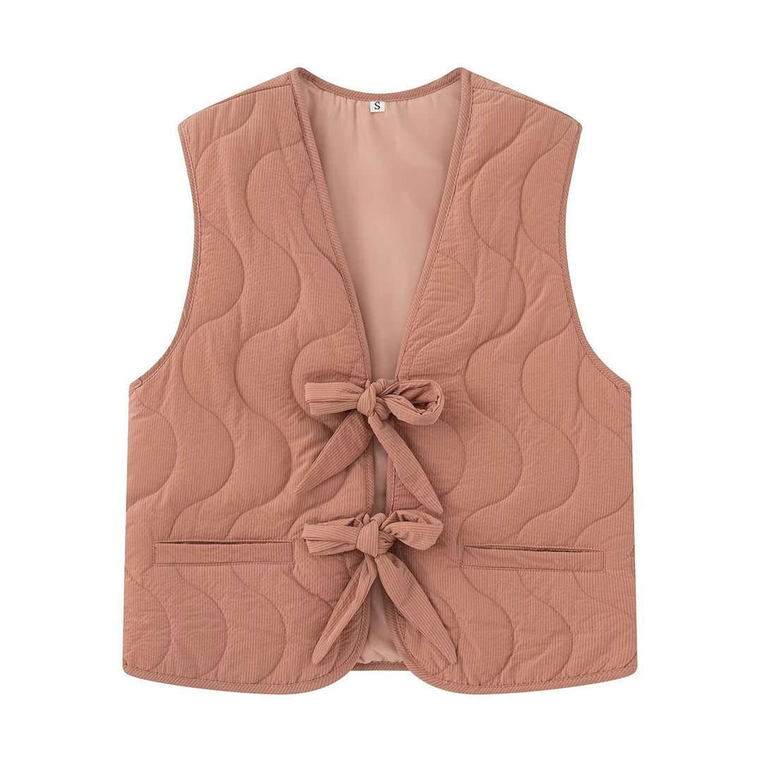 Women's quilted gilet with practical tie belt Lune London
