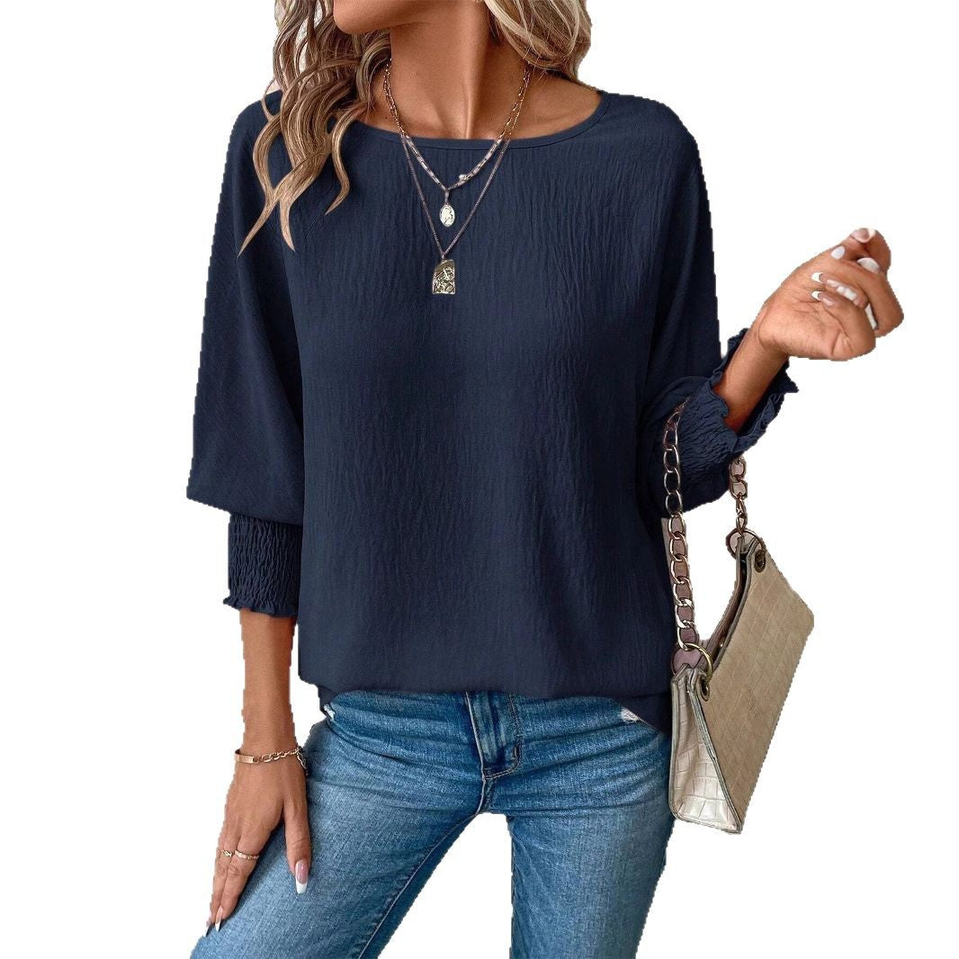 Oversized shirt for women with a relaxed fit and elastic sleeves Lune London