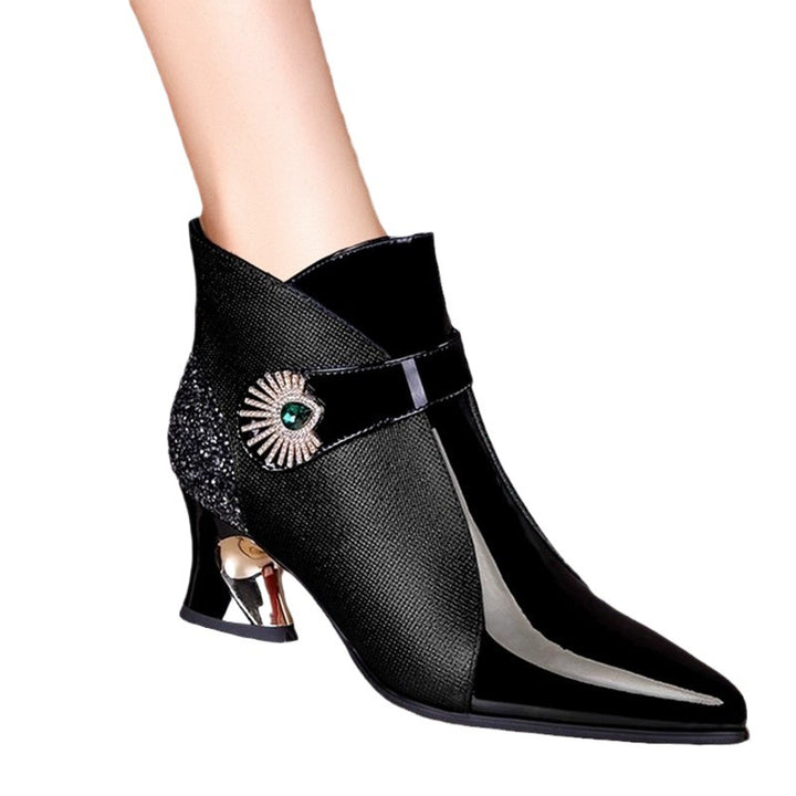 Fashionable women's boots with a sparkling accent Lune London