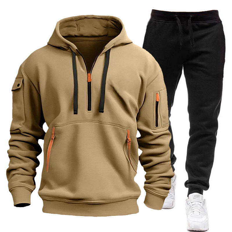 Sporty hoodie for men with zip and practical pockets Lune London