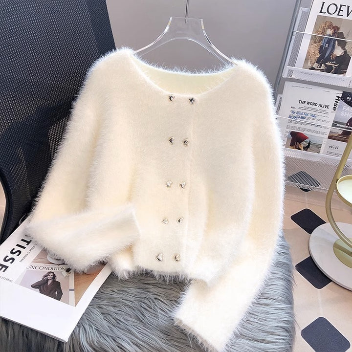 Cardigan Fluffy Femme avec Boutons en Cœur Chic & Stil