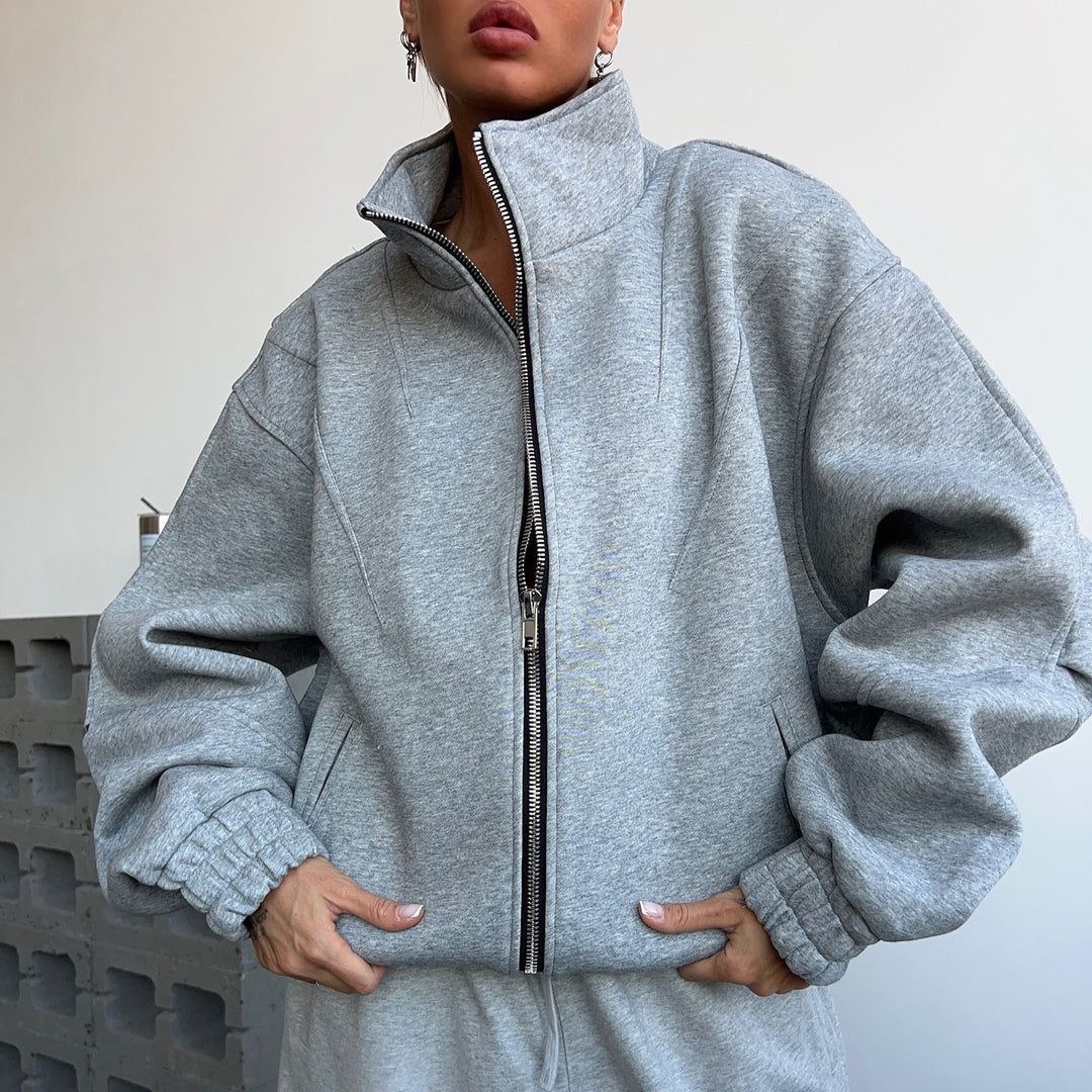 Casual sweatshirt for women with creative allover print and voluminous sleeves Lune London