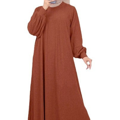 Maxi dress for women with an elegant ribbed pattern and a relaxed fit Lune London