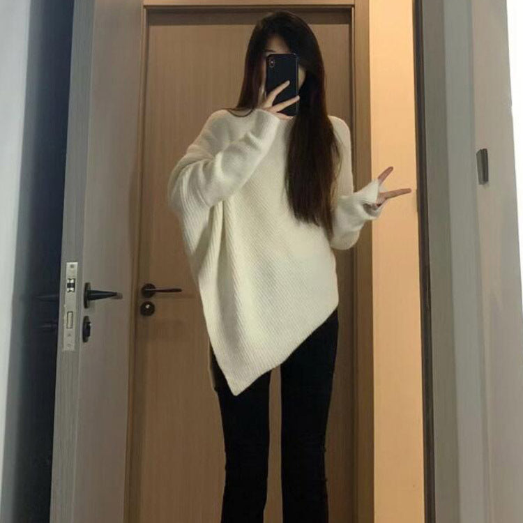 Pull en maille oversize pour femmes avec coupe asymétrique et fine structure en rib Chic & Stil