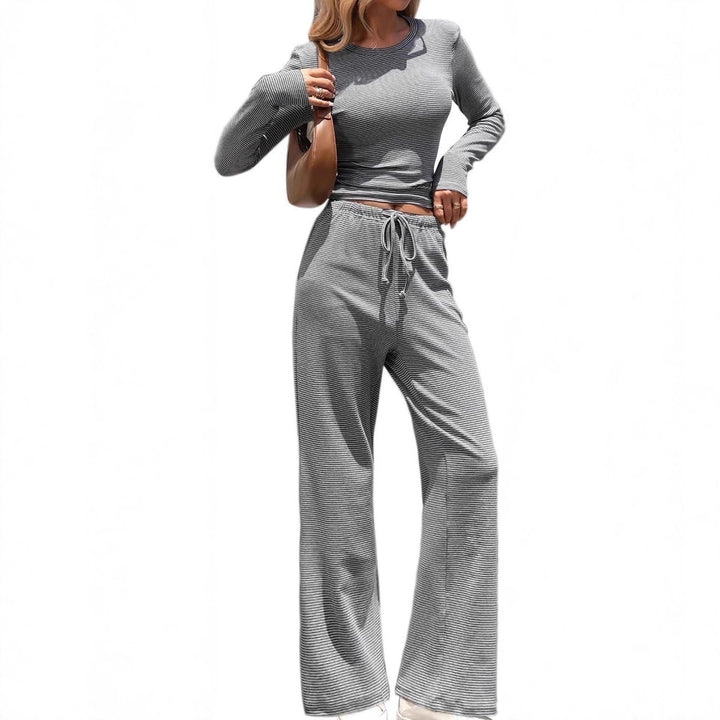 Ensemble décontracté à manches longues pour femmes avec coupe ample Chic & Stil