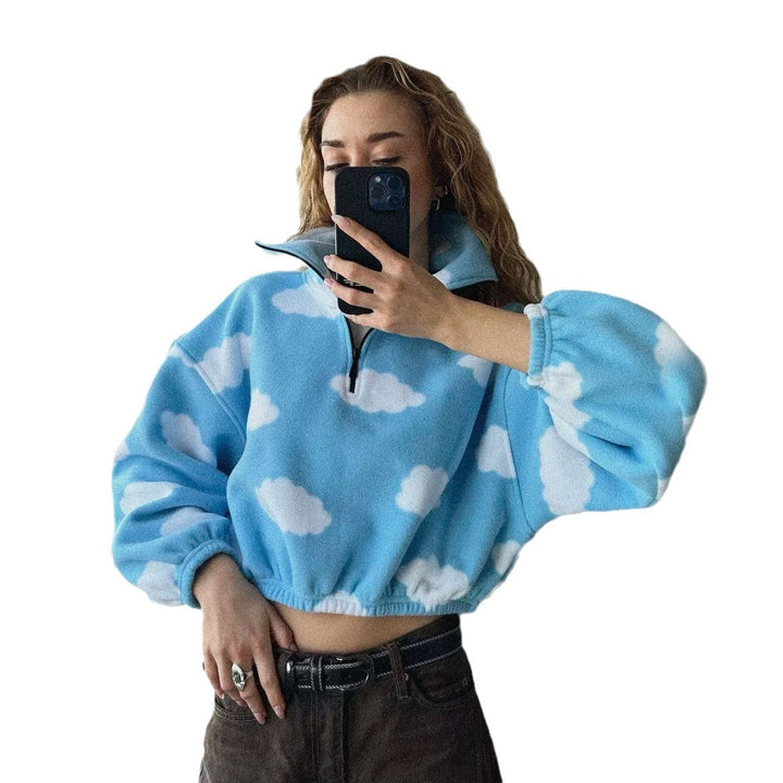 Short sweater for women with cloud pattern Lune London
