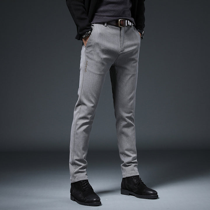 Slim-fit leisure pants for men with elastic waistband and practical pockets Lune London
