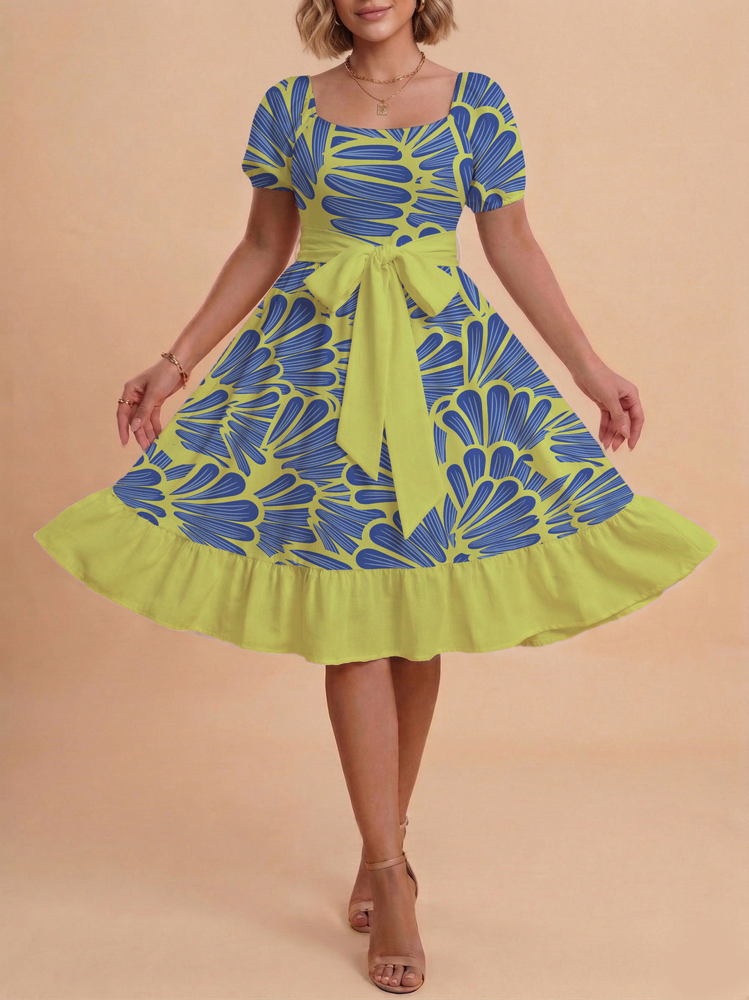 Women A-line dress with floral motifs and adjustable belt Lune London