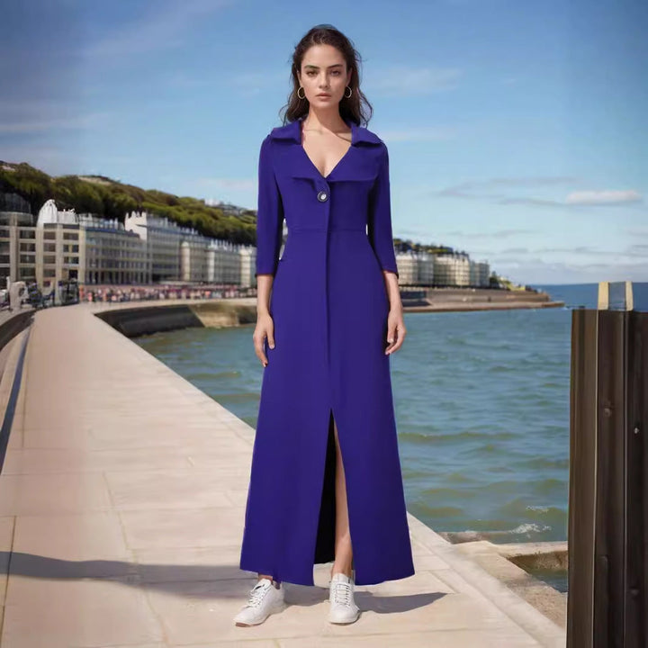 Lune London | Ladies Elegant Long Coat with Classic Lapels and Modern Accents