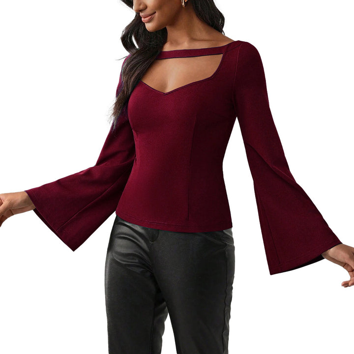 T-shirt femme avec décolleté en V profond et manches trompette élégantes Chic & Stil