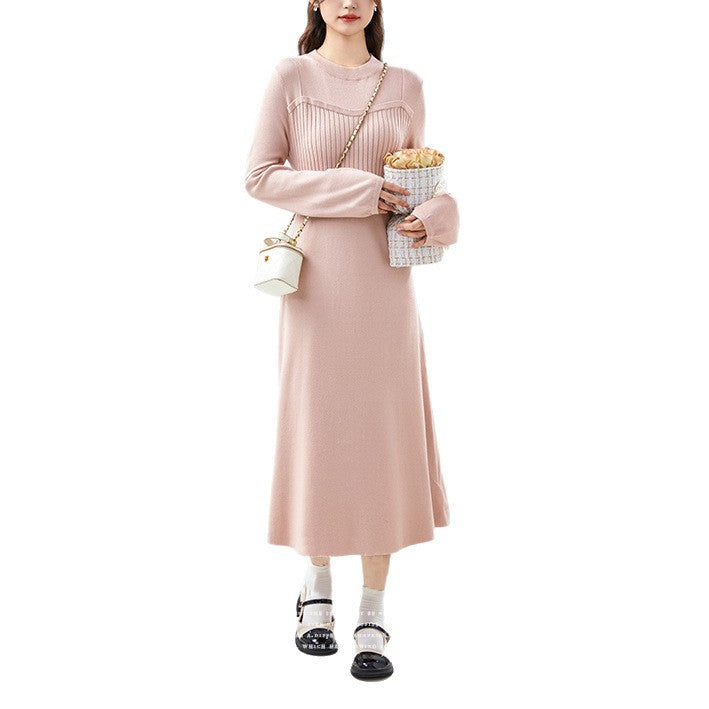 Elegant knitted dress for women with ribbed structure Lune London