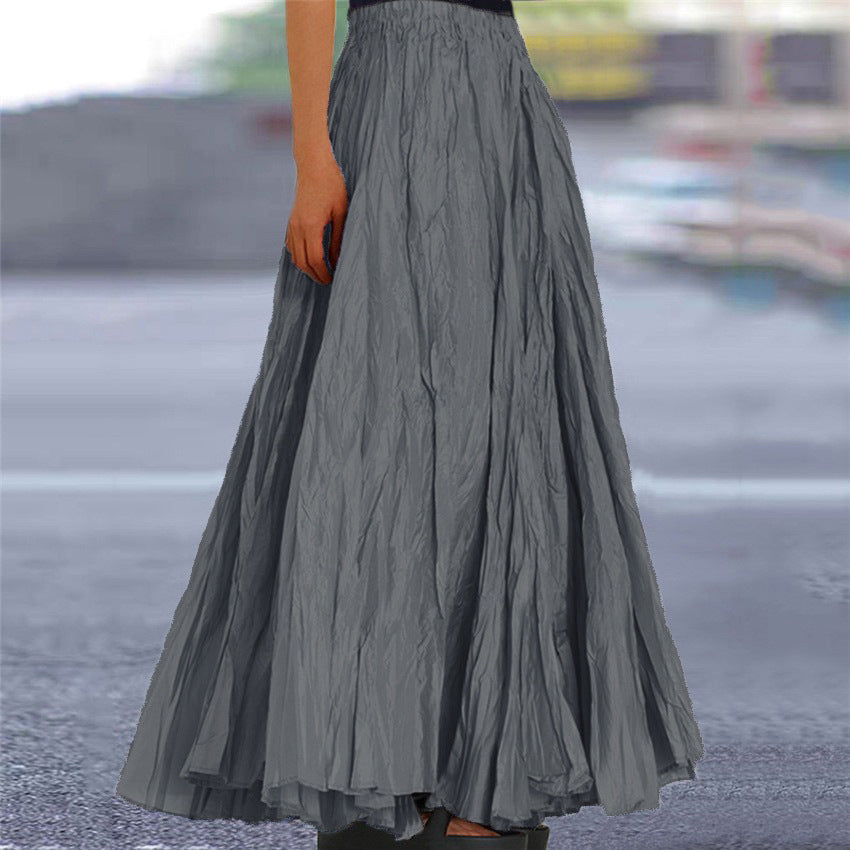 Long and flowing skirt for women with elastic waistband and modern texture Lune London