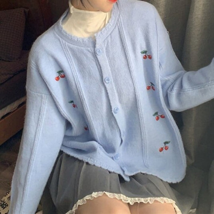 Cardigan for women with floral pattern and button closure Lune London