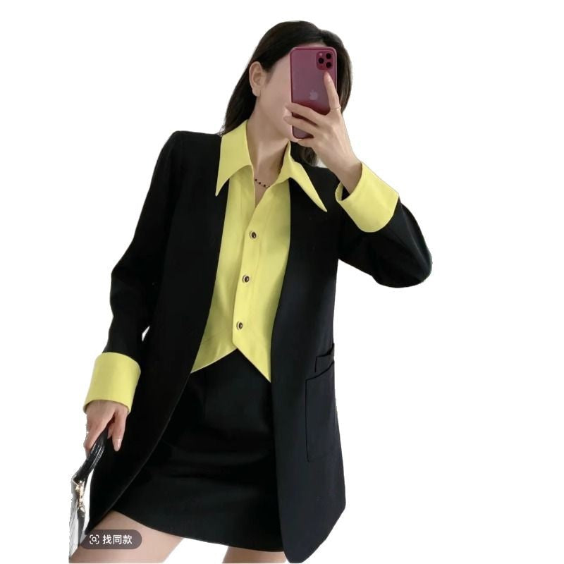 Ensemble blazer élégant pour femmes avec col chic et poches pratiques Chic & Stil