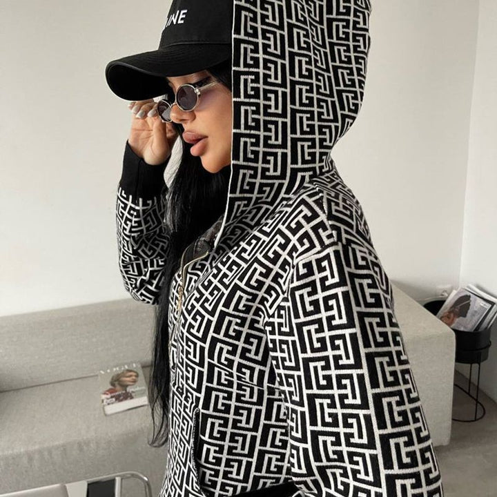 Knit loungewear set for women with graphic pattern Lune London