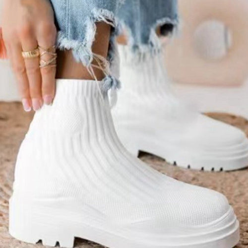 Knee-high stretch boots for women with non-slip sole and breathable surface Lune London