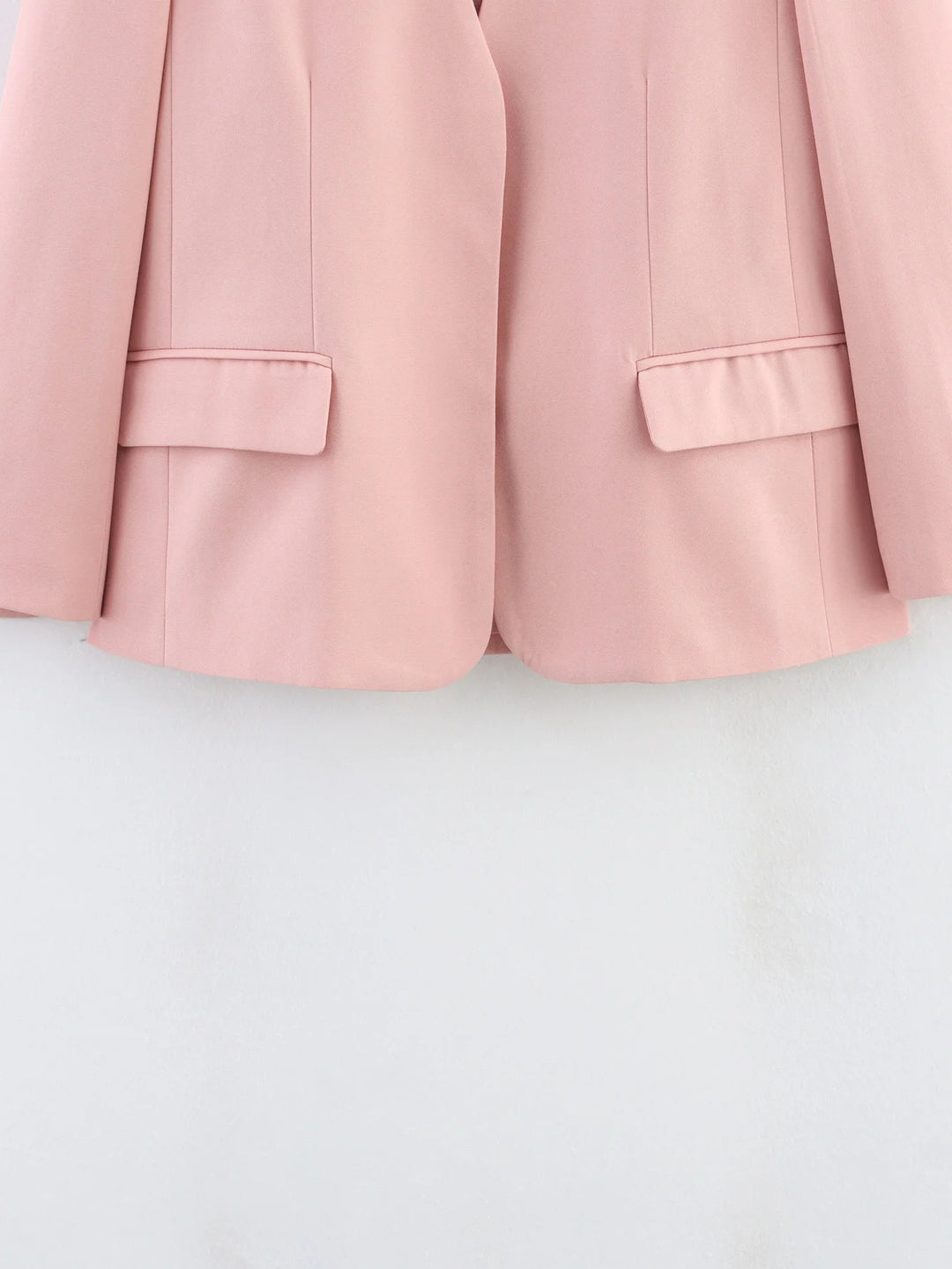 Trendy women's blazer without closure with elegant silhouette Lune London