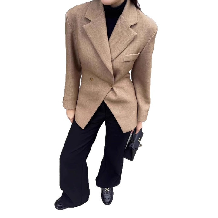 Lune London elegant women's blazer with modern double-breasted cut