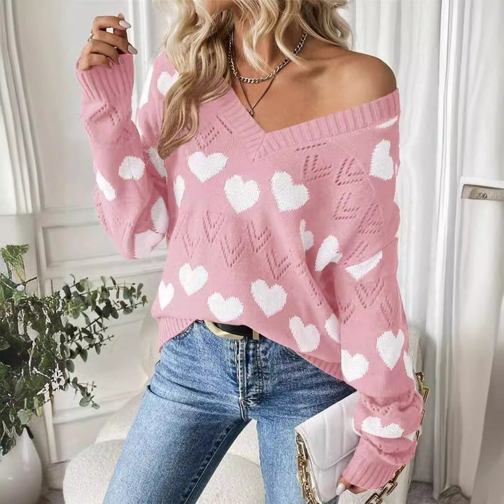 Women’s plush sweater with heart-shaped pattern and V-neck Lune London