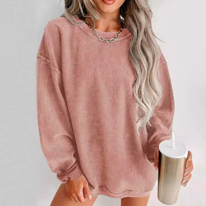 Comfortable and stylish sweater for women with ribbed structure Lune London