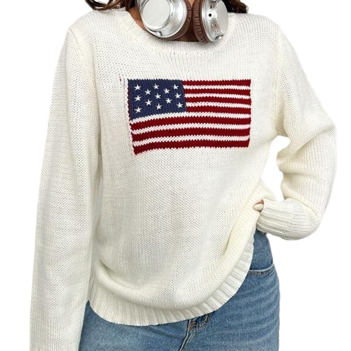 Casual cropped sweater for women with flag pattern and textured knit Lune London