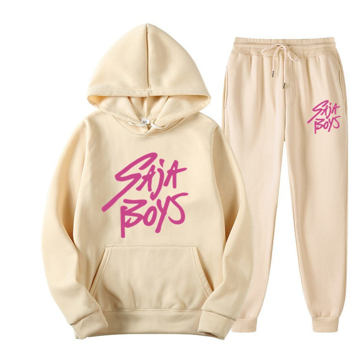 Women's hoodie and jogger set with modern graphic print Chic & Stil