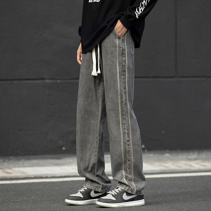 Loose-fit denim pants for men with contrast stitching Lune London