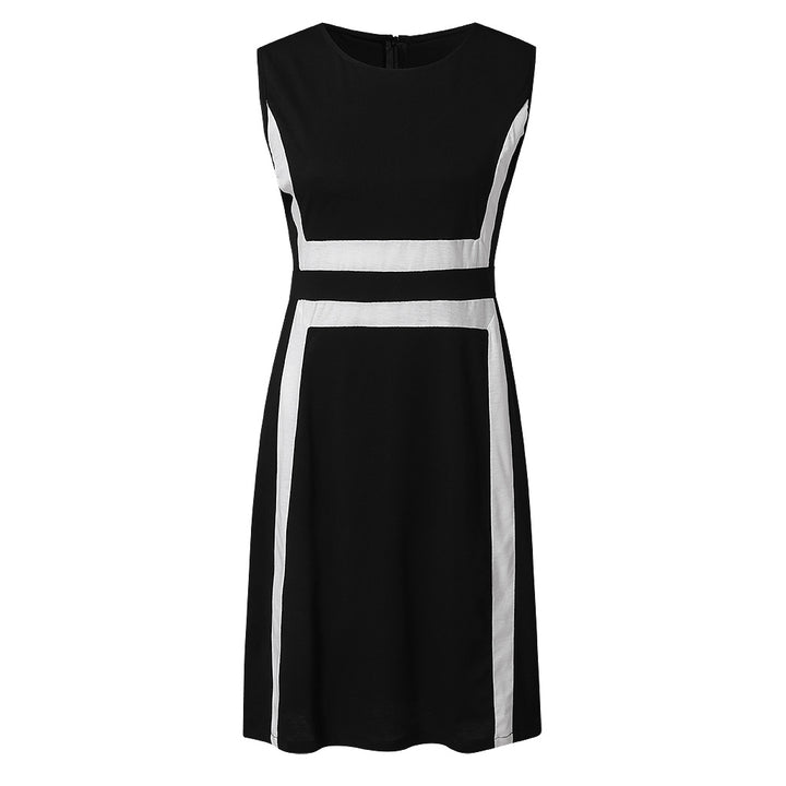 Ladies' leisure dress with trendy block stripe design Lune London