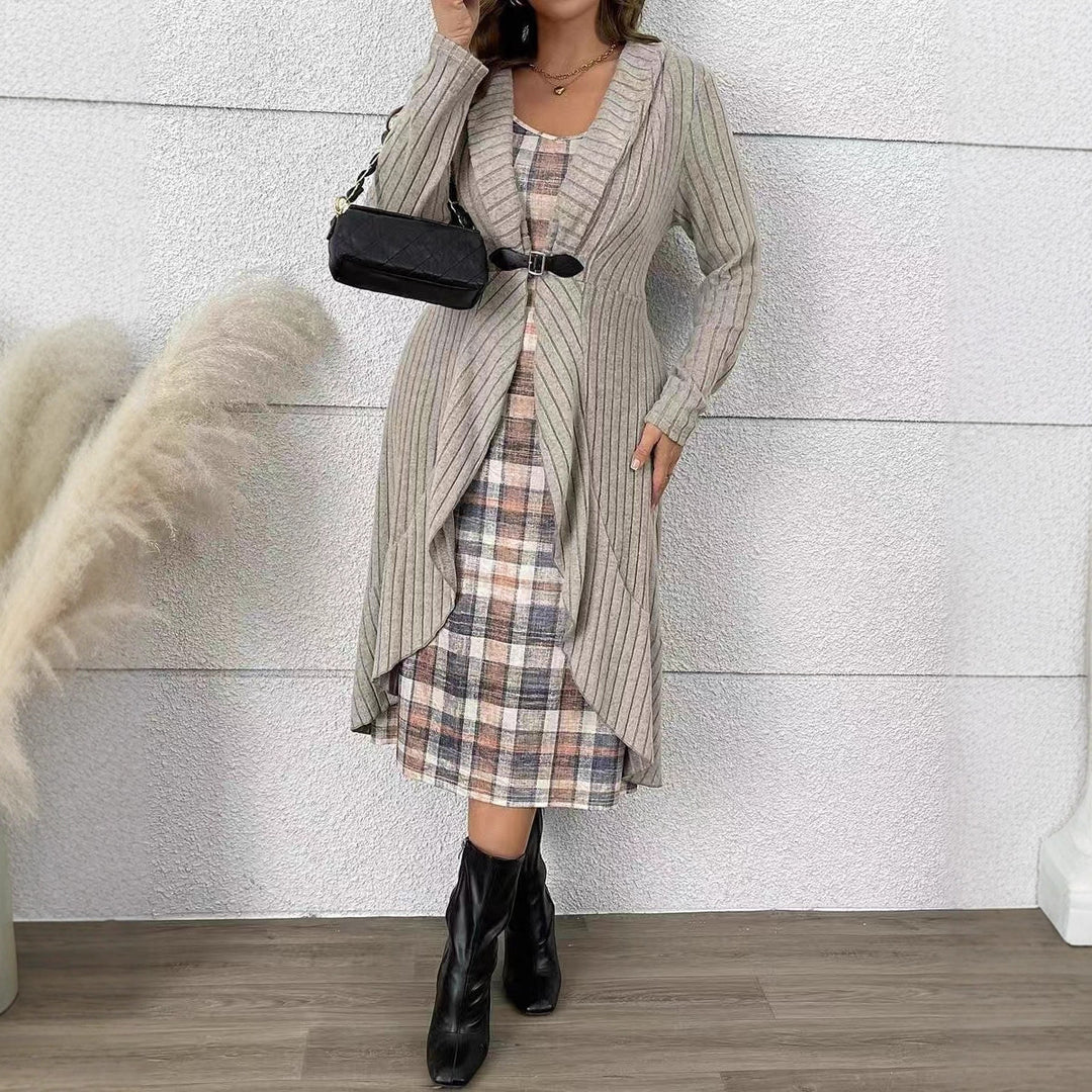 Women’s knitted jacket with asymmetrical hem and trendy closure Lune London