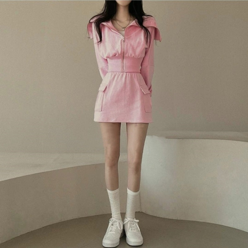 Ladies sporty hoodie dress with practical pockets Chic & Stil