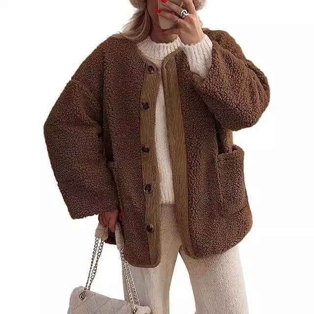 Ladies cozy teddy jacket with matching collar Lune London