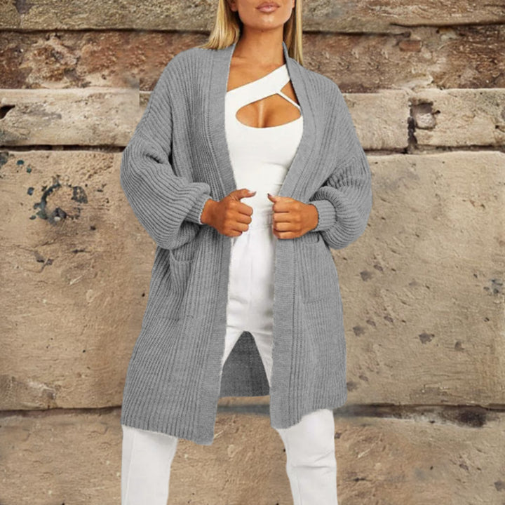 Cardigan féminin avec une texture unique et une coupe décontractée Chic & Stil