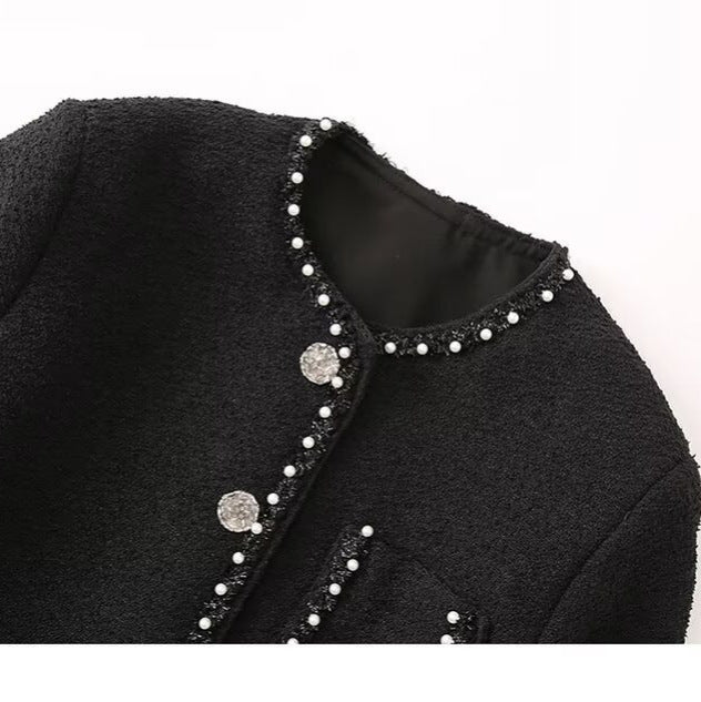 Veste élégante pour femmes avec col orné de perles et poches pratiques Chic & Stil