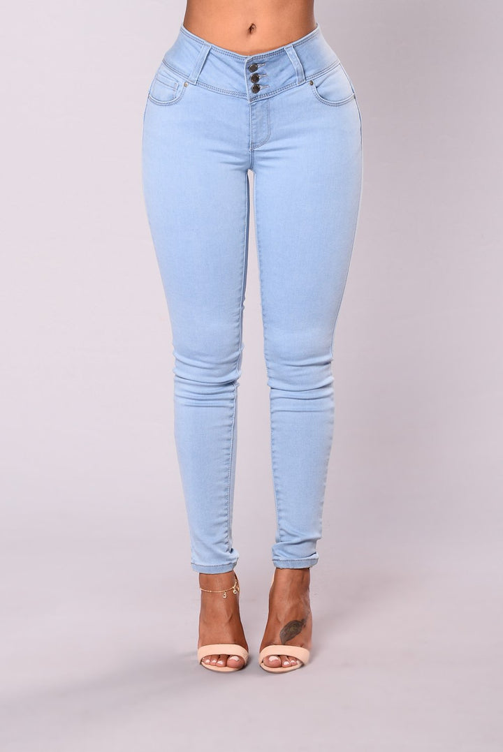 Women's fitted jeans with high waist and slim leg Lune London
