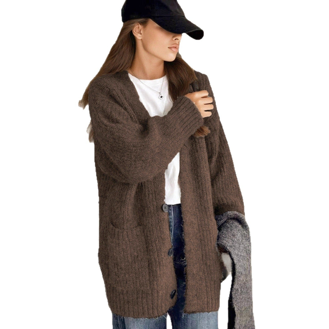 Lune London | Women's chunky knit cardigan with unique texture patterns and practical pockets