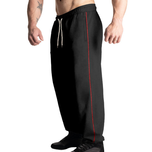 Sporty men's jogger pants with elastic waistband and practical side pockets Lune London