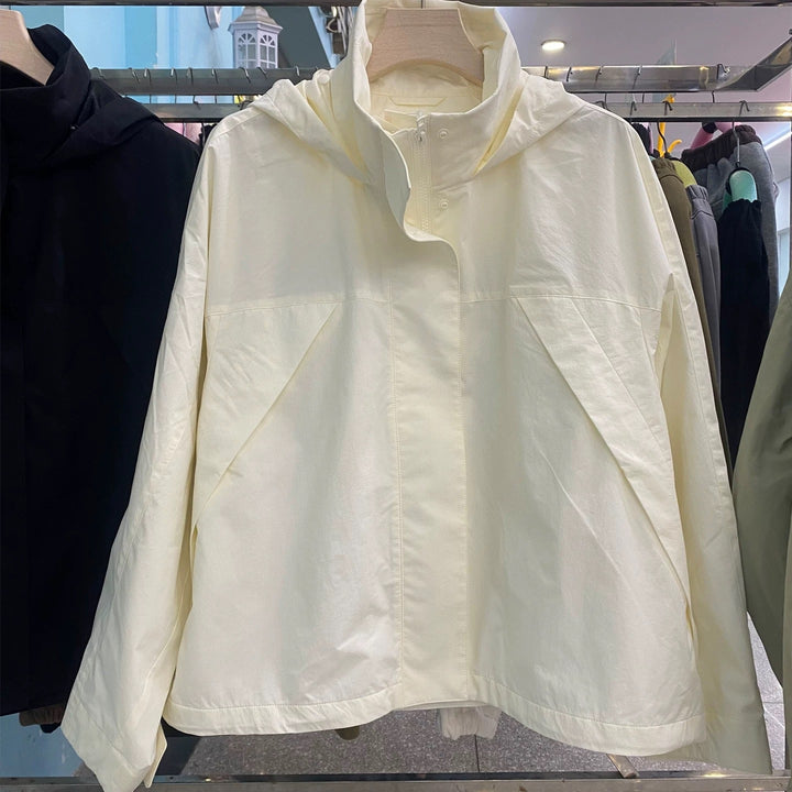 Veste de transition légère pour femmes avec fermeture éclair sur toute la longueur et col haut Chic & Stil