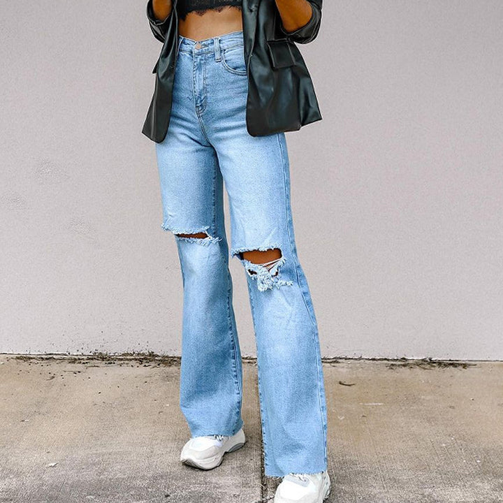 Ladies Flared Jeans with modern Destroyed details Lune London