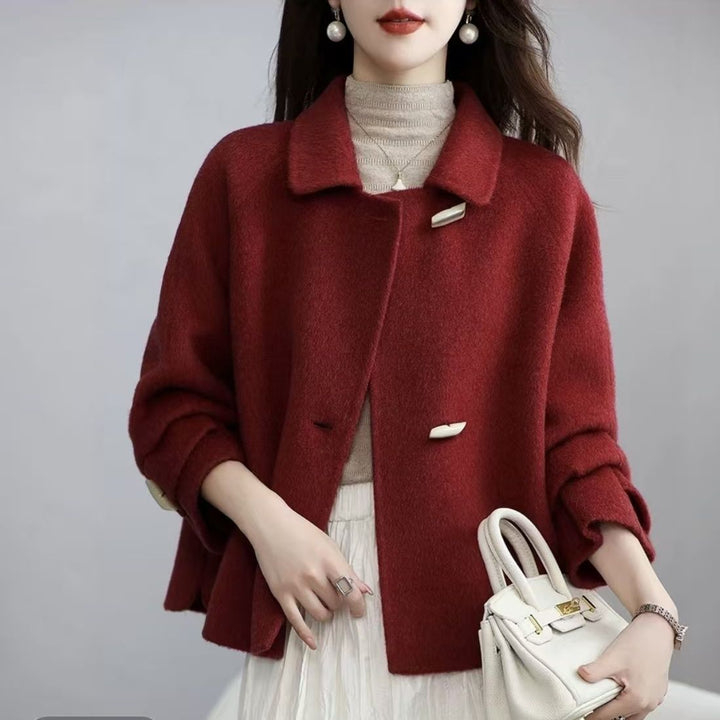 Cardigan confortable pour femmes avec des détails de bouton modernes Chic & Stil