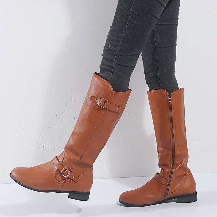 Chic and stylish elegant boots for ladies