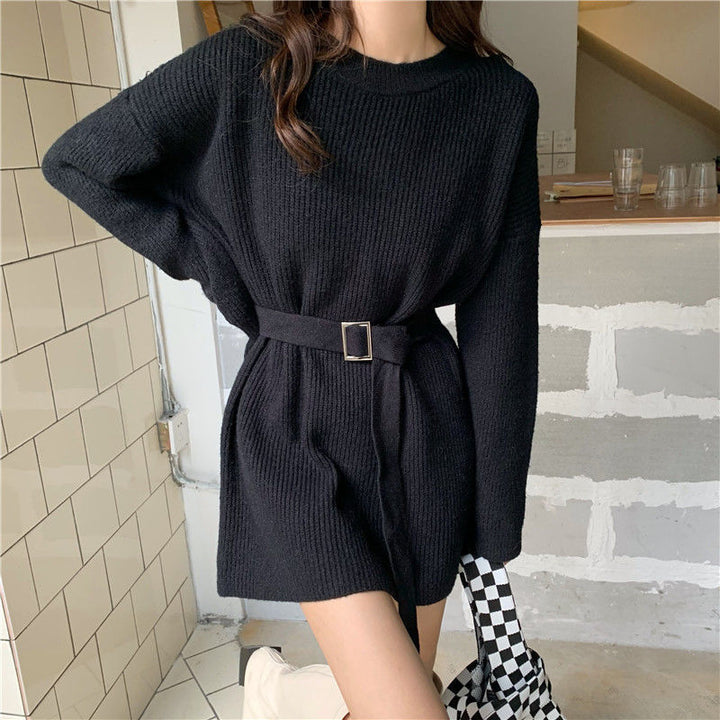 Robe en tricot pour femmes avec ceinture à la taille et coupe ample Chic & Stil