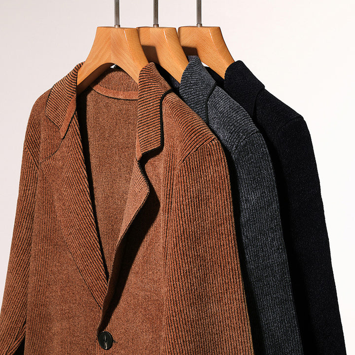 Elegant knit jacket for men with practical pockets Lune London