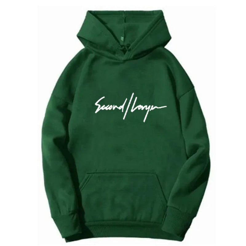 Women's hoodie with modern lettering and comfortable fit Chic & Stil