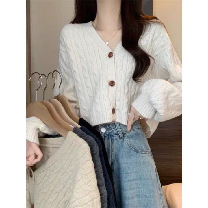 Cardigan en tricot épais pour femmes avec détails de boutons et décolleté en V profond Chic & Stil