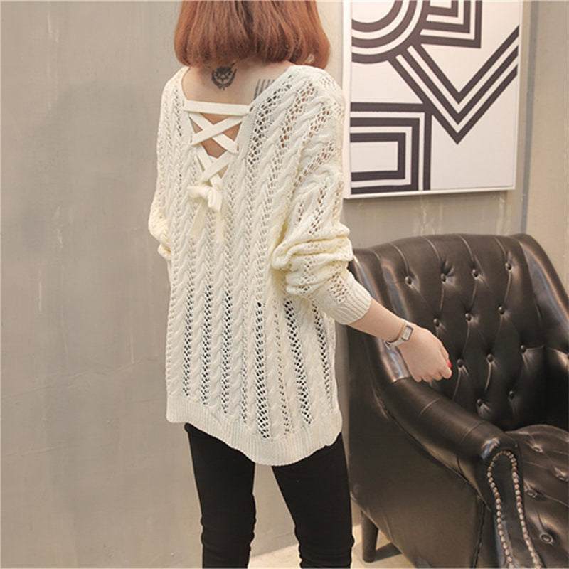 Knit sweater for women with off-shoulder design and laces at the back Lune London