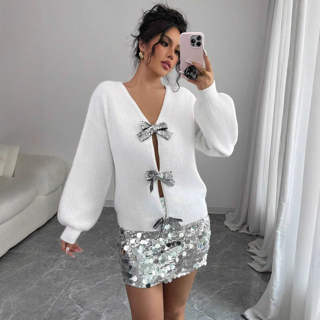 Women trendy knit sweater with luxurious bow details Lune London