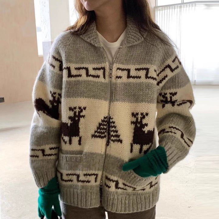 Ladies Comfortable Ribbed Zip Sweater with Festive Pattern Lune London