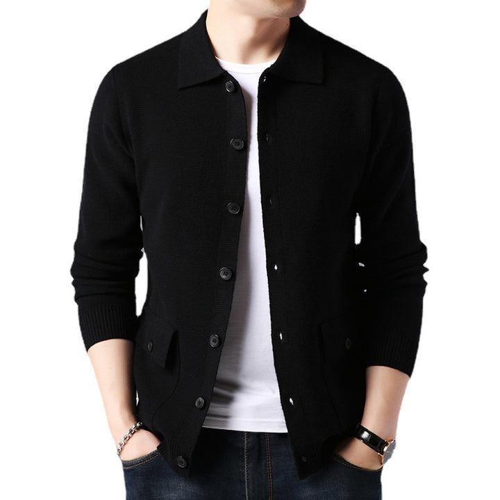 Trendy knitted jacket for men with practical pockets and elegant V-neck Lune London