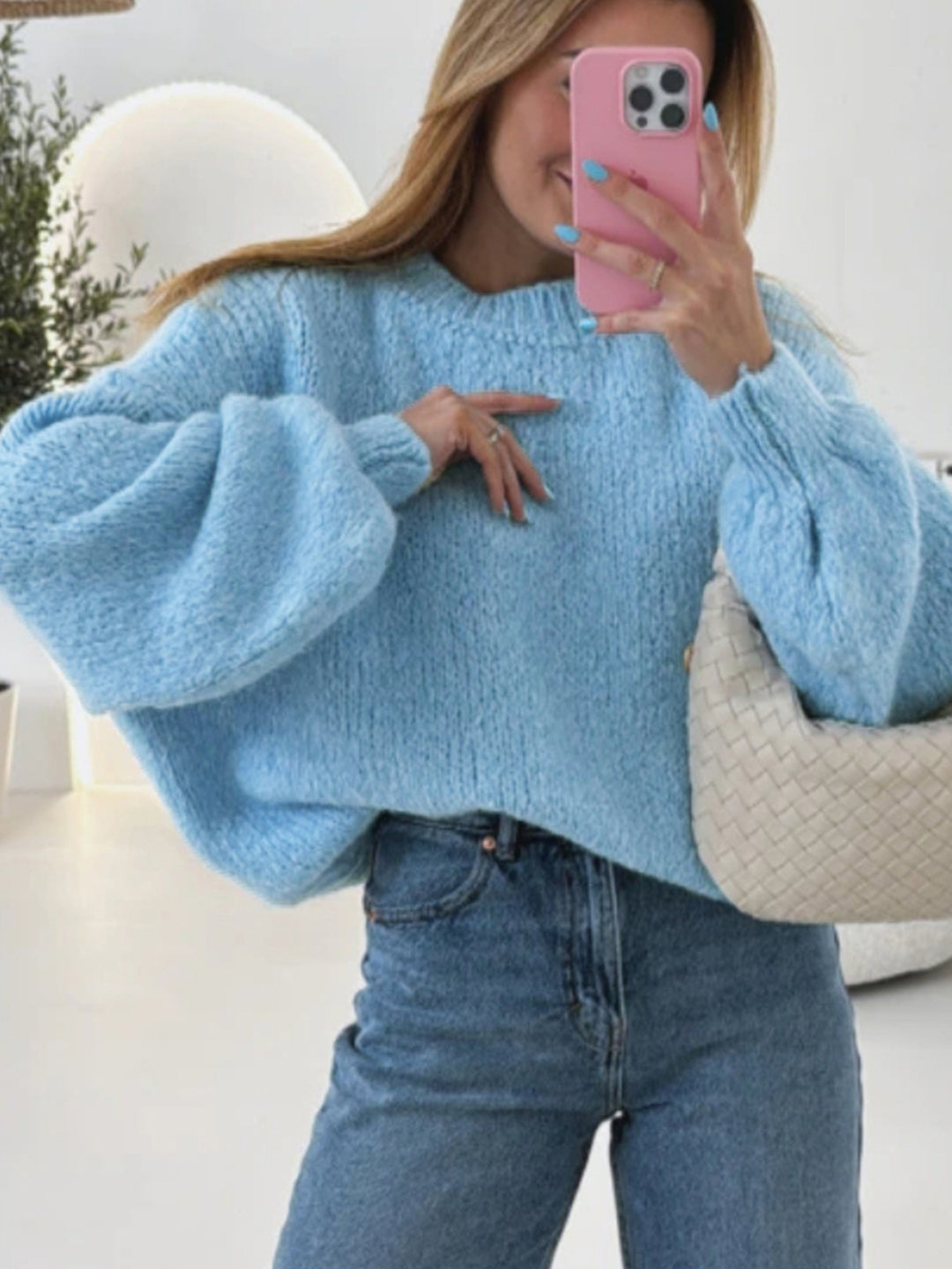 Pull femme douillet avec des manches volumineuses et un design texturé Lune London