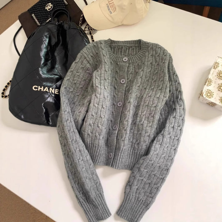Knit bolero jacket for women with cable stitch structure Lune London